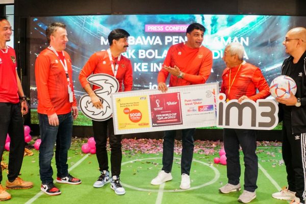 Indosat dan Vidio Berkolaborasi, Hadirkan Pengalaman Menyaksikan Sepakbola Kelas Dunia ke Indonesia
