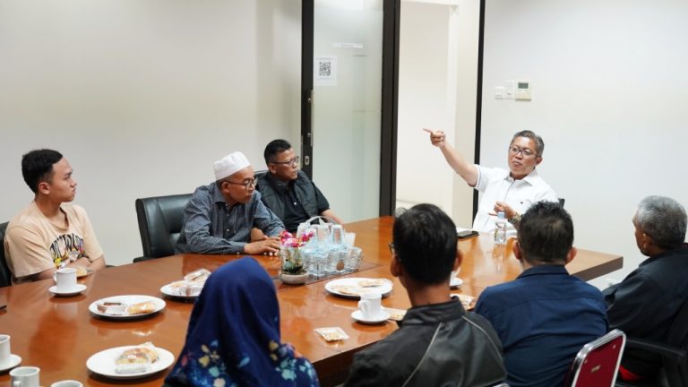 Mencuat Wacana Pembongkaran, Kang DID Tampung Aspirasi Pedagang Pasar Bogor