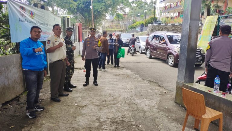 H+3 Lebaran, Curug Nangka Ramai Dipadati Pengunjung