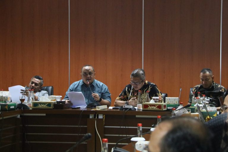 Belum Capai Kesepakatan, DPRD Persoalkan Minimnya Kontribusi BUMD Untuk APBD 2024