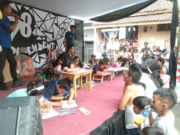 Malam Puncak HUT Kemerdekaan ke 78 RI di Gang Apu Bondongan Sukses dan Meriah