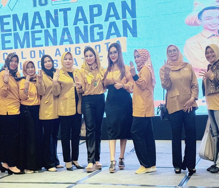 Ikut di Acara Internal Hanura, Vina Bangga dan Siap Menangkan Kursi di Bogor Utara
