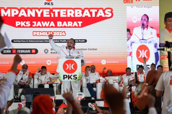 Dihadiri Ribuan Kader, PKS Optimis Bisa Raih 80 Persen Suara untuk Capres dan Cawapres AMIN