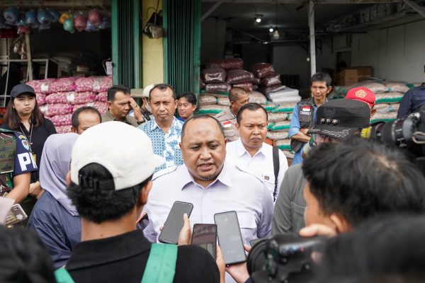 Atang Trisnanto Minta Pengusaha THM, Tempat Makan dan Masyarakat Ikuti Imbauan Pemerintah Kota Bogor
