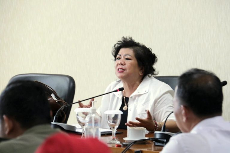 Miliki Dua KTA, PDI Perjuangan Kecewa Soal Etika Politik Dr Rayendra