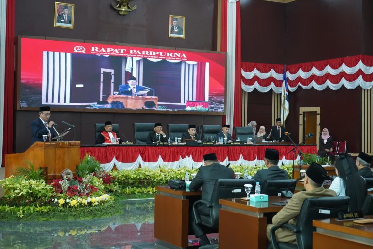 Zenal Abidin dan Dadang Iskandar Danubrata Isi Kursi Wakil Ketua DPRD Kota Bogor