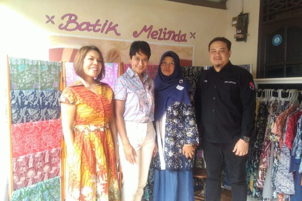 Mahasiswa LSPR Bakal Kenalkan Batik Cibuluh Bogor ke Perth Australia