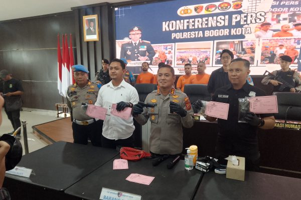 Polisi Tangkap Pelaku Penembakan di Pasar Mawar, Dua Masih DPO