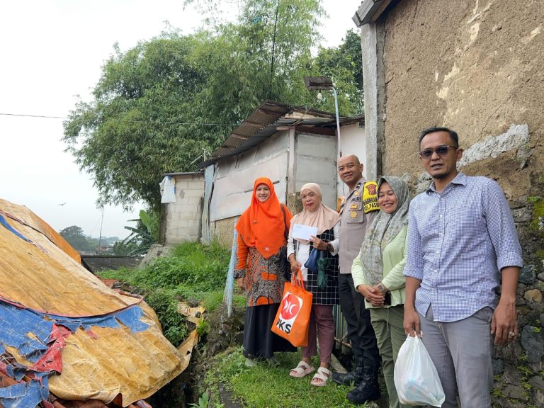 Mulyani, Anggota DPRD dari PKS Perjuangkan BSTT Untuk Korban Bencana di Pasir Jaya
