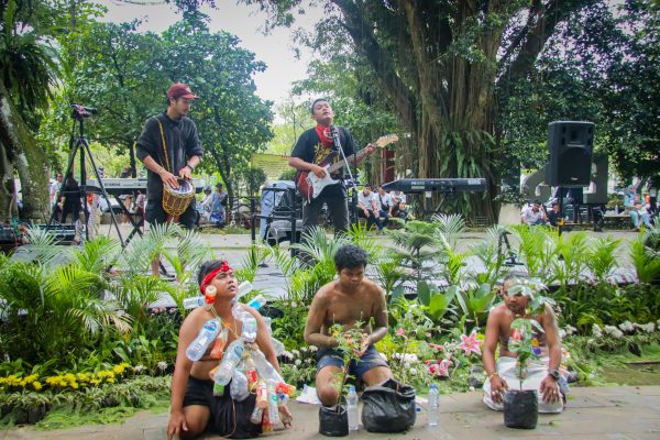 Ratusan Pengamen Jalanan Ikuti Audisi di Taman Ekspresi