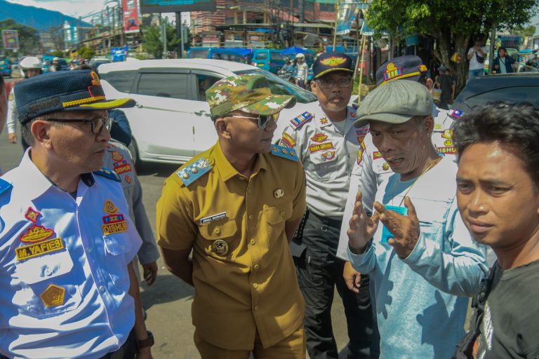 Semrawut dan Dipenuhi PKL, Pemkot Akan Tata Ulang Simpang Ciawi