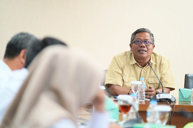 DPRD Komitmen Perhatikan Kesejahteraan dan Kebutuhan Tenaga Pendidik