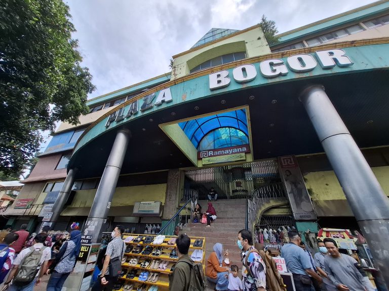 PPJ Melalui KPKNL Akan Melelang Plaza Bogor dan Pasar Baru, Ini Syaratnya