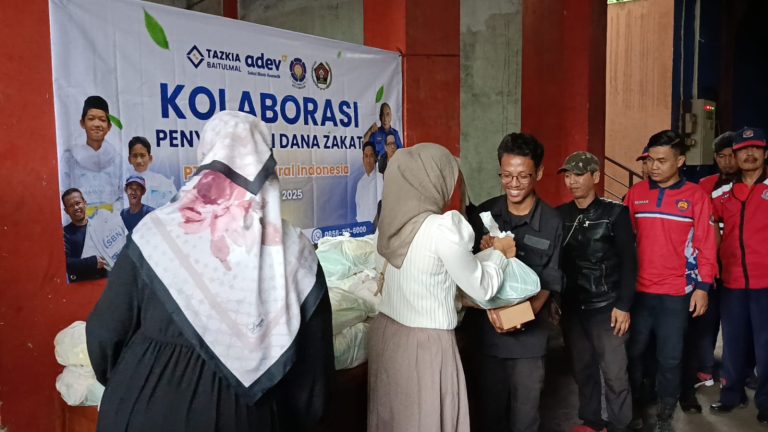 PT Adev Natural Indonesia Salurkan Zakat Perusahaan Senilai Rp1 Miliar bagi Masyarakat