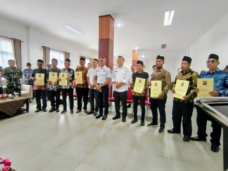 Usai Dilantik, LPM se-Bogor Utara Diharapkan Perkuat Penyaluran Aspirasi Warga