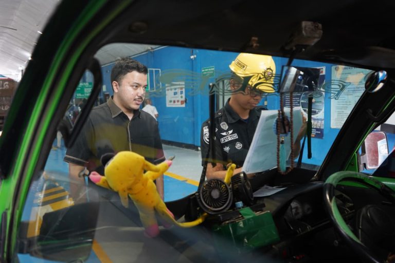 Komisi II DPRD Kota Bogor Sidak Kantor Dishub, Pantau Uji KIR Gratis dan Potensi Parkir