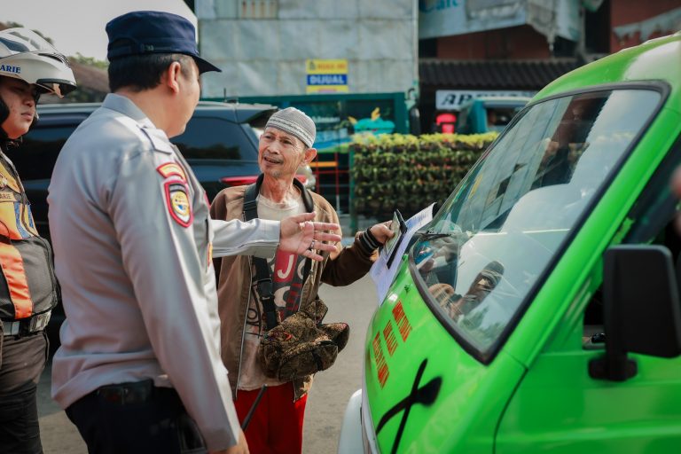 17 Angkot Tua di Bogor Terjaring Operasi, 803 Unit Diatas 20 Tahun Izin Trayeknya Dibekukan